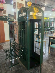电话亭