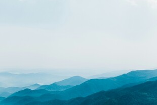 连绵青山