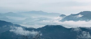 山间云海美景