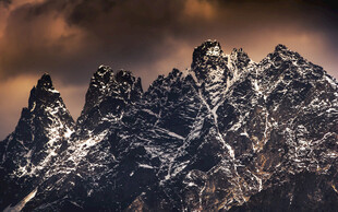 雪山