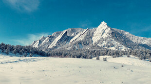 雪山