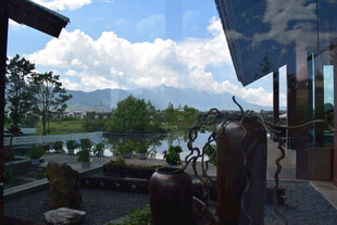 湖畔小屋
