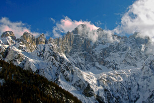 壮丽雪山美景