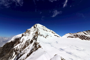 雪山