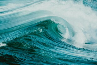 汹涌海浪