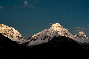 壮丽雪山美景