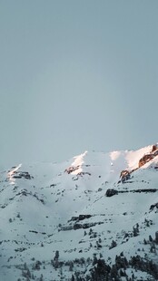 雪山壮丽景色