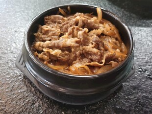 牛肉拌饭
