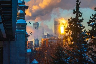 冬日城市夕阳雪景美景