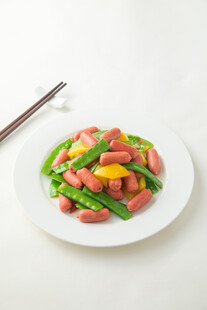 豆角炒香肠