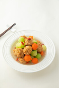 肉丸蔬菜炖菜
