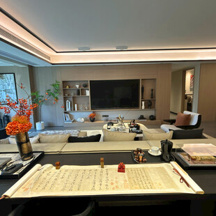 中式雅致客厅与书法空间