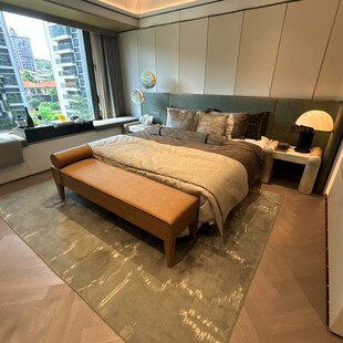 现代风格温馨卧室空间