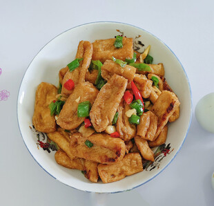 青椒炒豆腐条