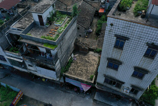 老旧居民楼俯瞰景象