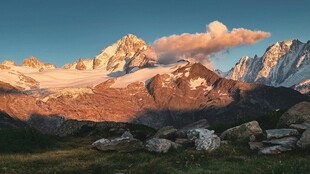 壮丽山景