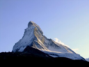 马特洪峰壮丽雪景