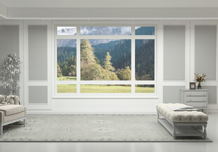 宽敞客厅窗外自然美景