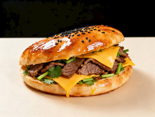 芝士牛肉汉堡