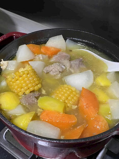 玉米胡萝卜炖排骨