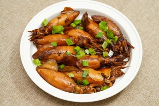 红烧鱿鱼