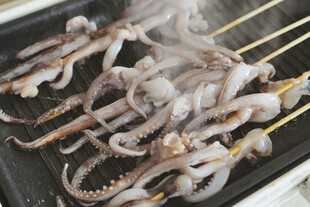烤鱿鱼串