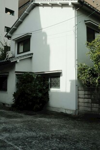 简约白色独栋住宅外观