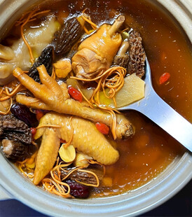 菌菇鸡汤