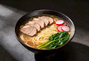 日式豚骨拉面