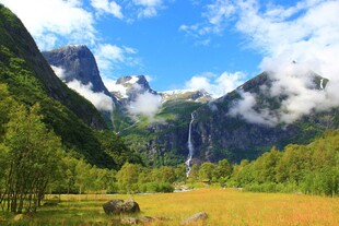 山间美景