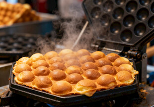 美味鸡蛋仔制作中