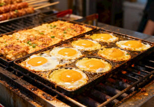 铁板上的美味煎蛋