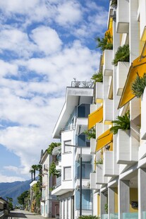 现代风格绿植装饰的建筑
