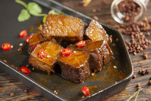 卤牛肉