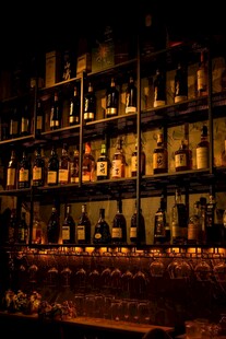 酒吧