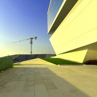 现代建筑施工现场景观