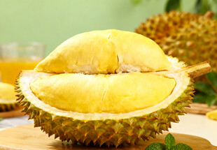 切开的榴莲果肉