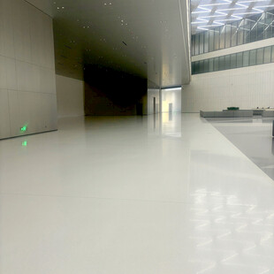 现代空旷室内光滑地面空间