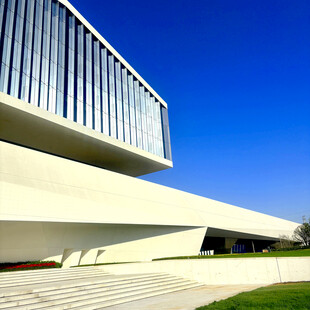 现代简约风格建筑外观