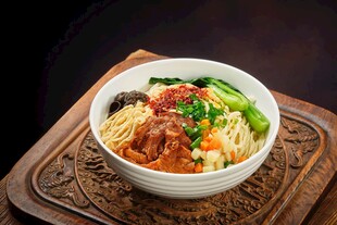 油泼臊子干拌面