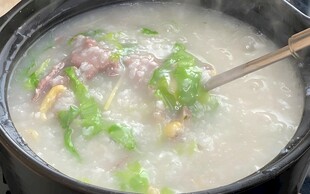 猪肉蔬菜粥