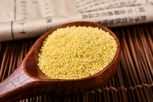 小米 谷物