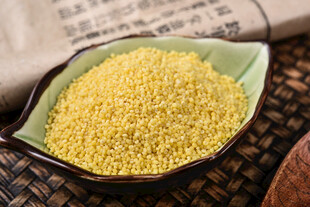 小米 谷物