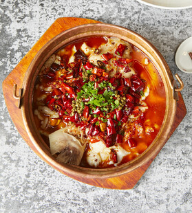 香辣美味的特色水煮鱼