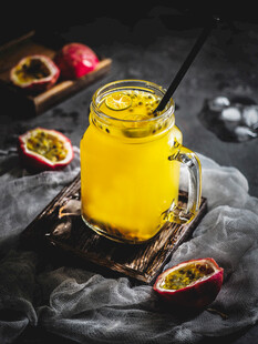 罐装百香果饮品