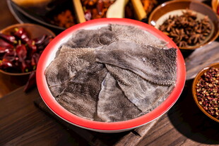 新鲜毛肚