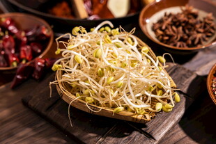 新鲜豆芽