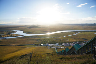 草原河畔风景九曲黄河第一湾