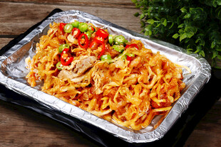 锡纸烤鸡肉蔬菜美味料理