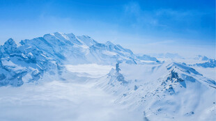 壮丽雪山美景